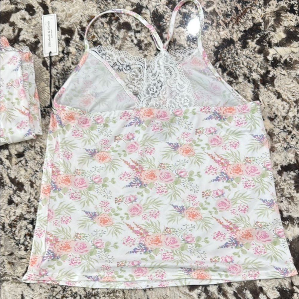 Elizabeth and nicole floral lace trim pajama set size large - Picture 6 of 7